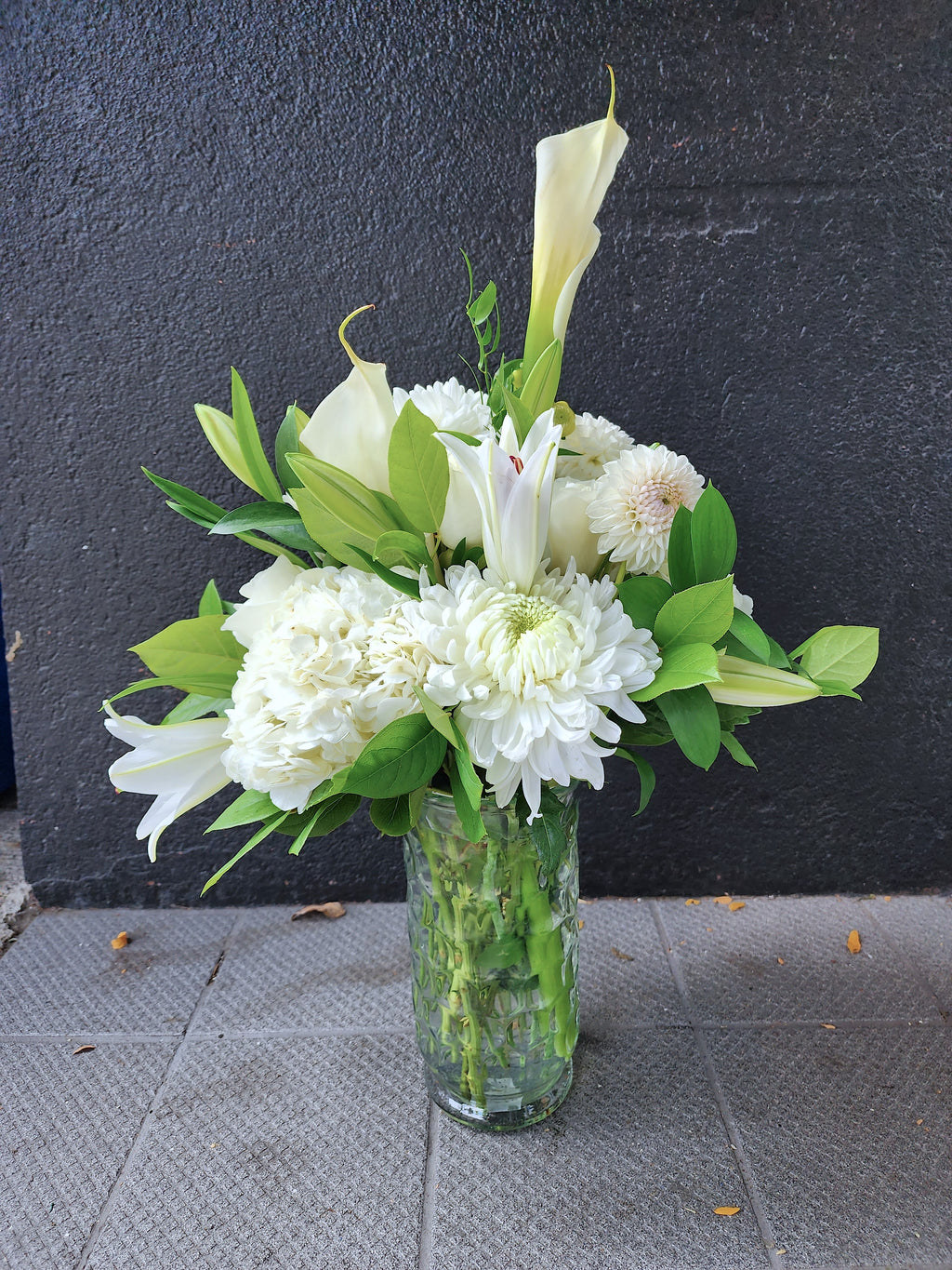 FC4 Aurora Bloor Village Flowers