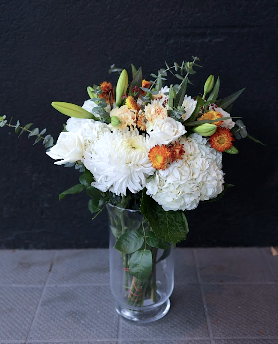 FC7 Willow Bloor Village Flowers