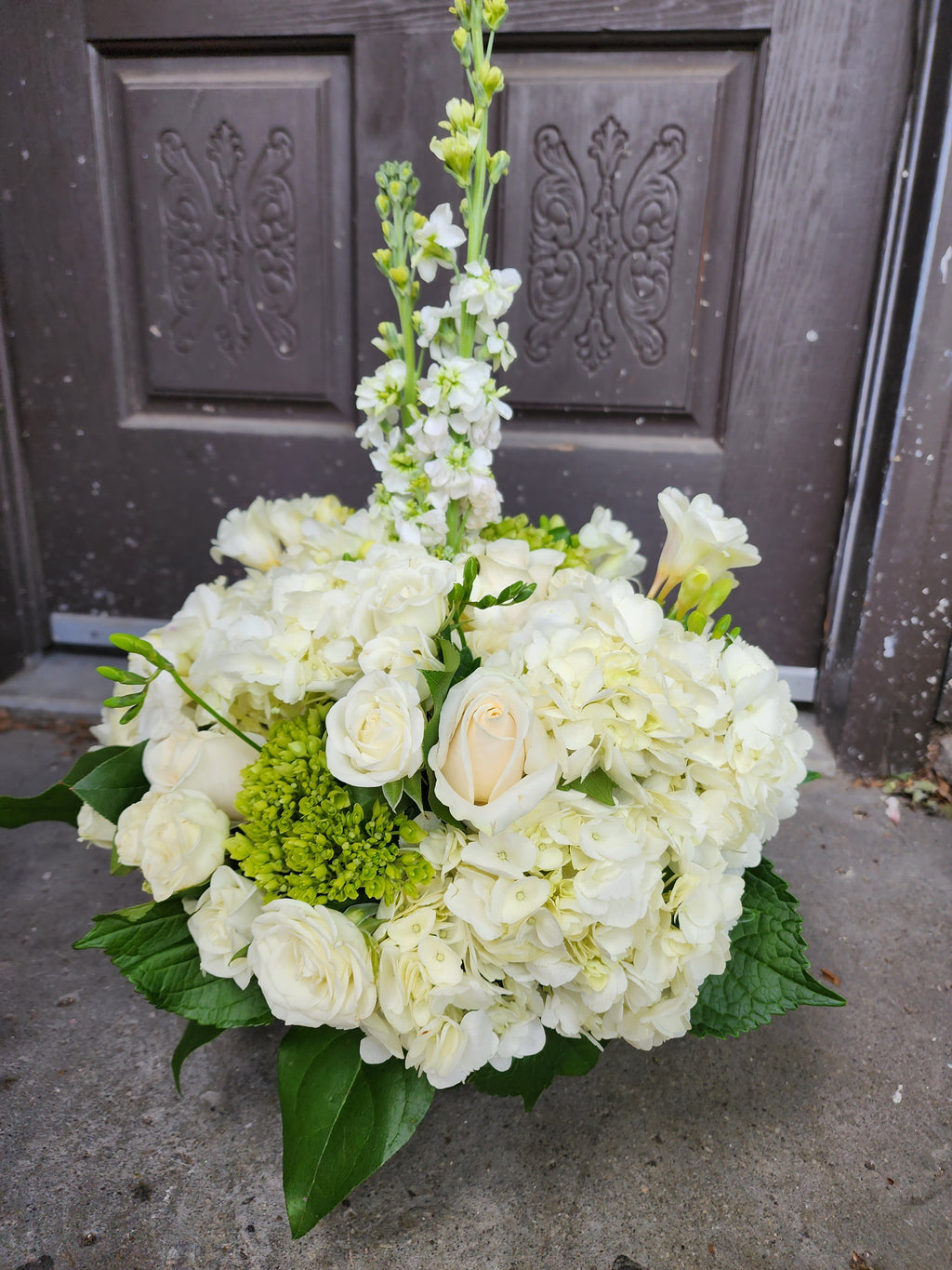 M5 Bloor Village Flowers