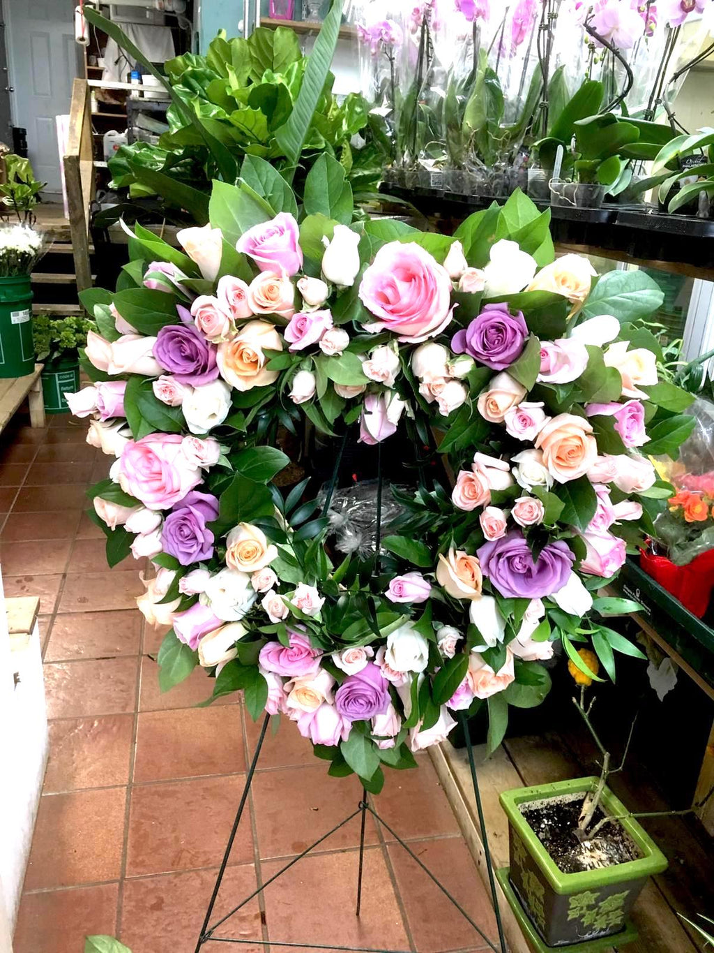 S12 HEART SHAPE WREATH (OPEN) Bloor Village Flowers